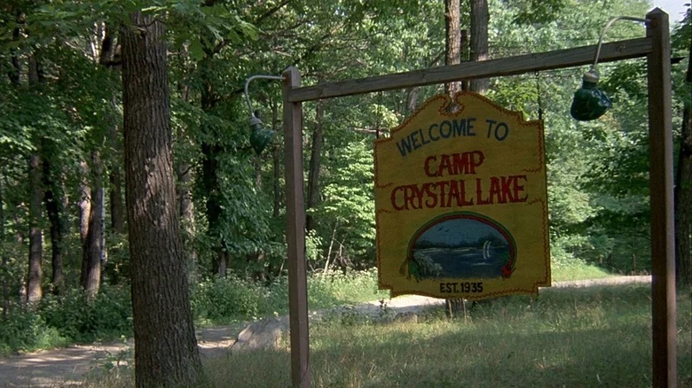 crystal-lake-sign