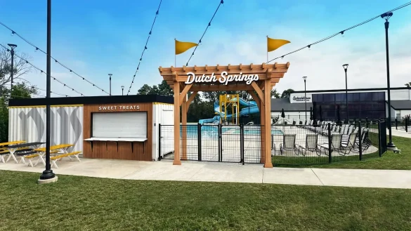 9a77f1a8-ae86-46a7-9f3b-d2d95eb30aa5-DWI_Outdoor_Pool